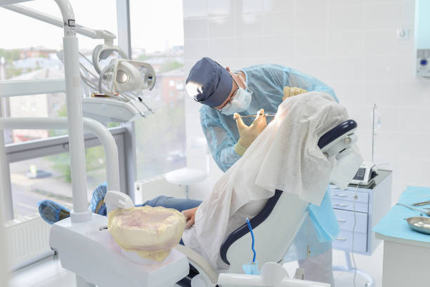 Best Emergency Gum Treatment in Holland, OH